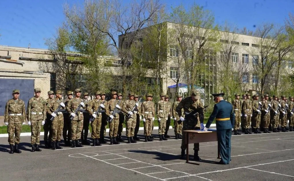 Выпускникам военной кафедры присвоены воинские звания