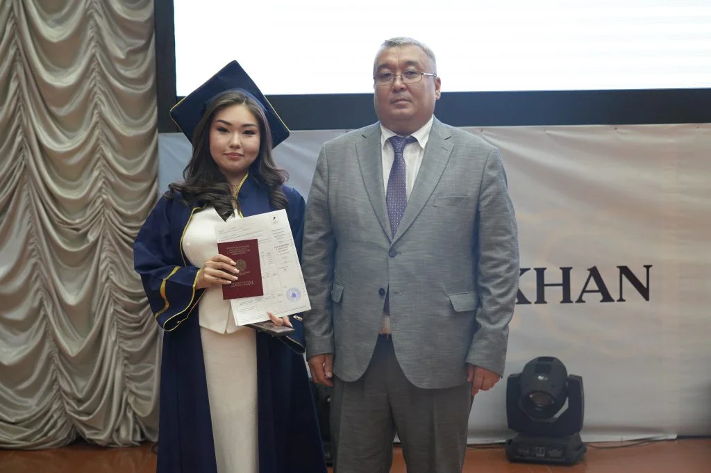 Получили степень «магистра»