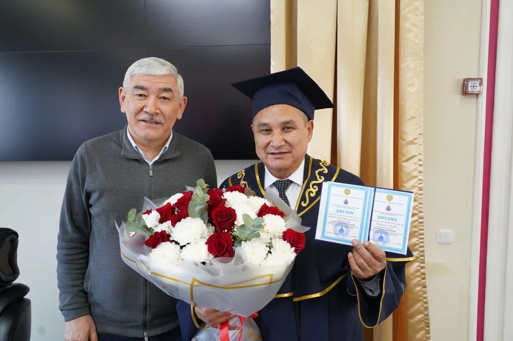БҚАТУ-дың «Құрметті профессоры» атанды